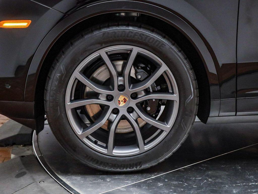 used 2025 Porsche Cayenne car, priced at $91,529