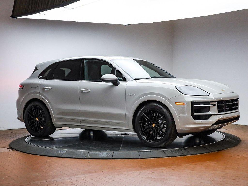 used 2025 Porsche Cayenne car, priced at $115,959