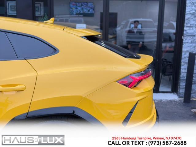 used 2020 Lamborghini Urus car, priced at $172,995