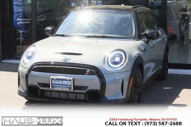 used 2022 MINI Hardtop car, priced at $21,995