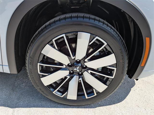new 2025 Mitsubishi Outlander car, priced at $34,397