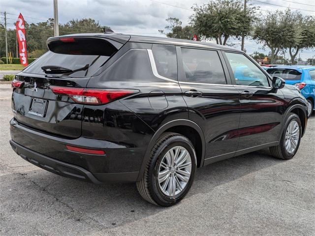 new 2024 Mitsubishi Outlander car, priced at $25,200