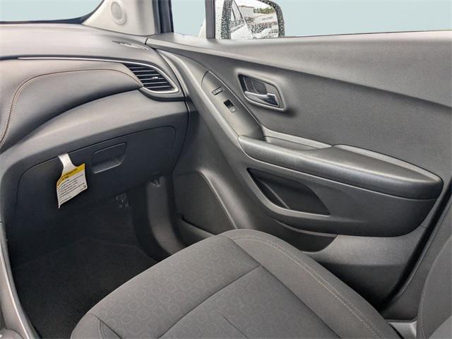 used 2022 Chevrolet Trax car, priced at $12,400
