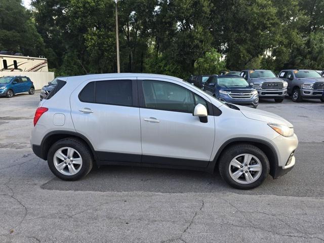 used 2022 Chevrolet Trax car, priced at $14,938