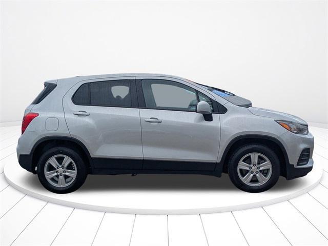 used 2022 Chevrolet Trax car, priced at $12,400
