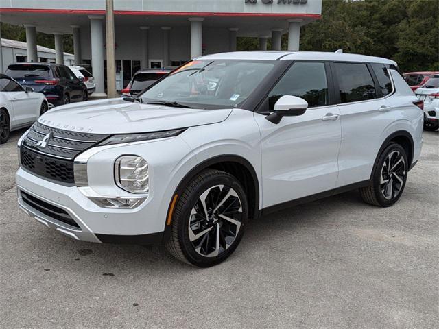 new 2024 Mitsubishi Outlander car, priced at $25,590