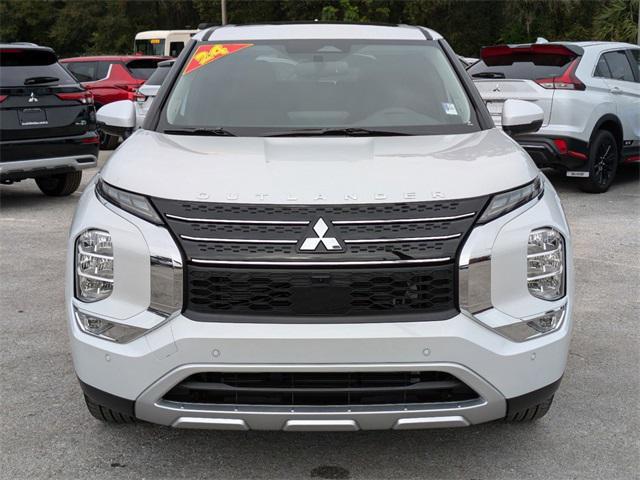 new 2024 Mitsubishi Outlander car, priced at $25,590