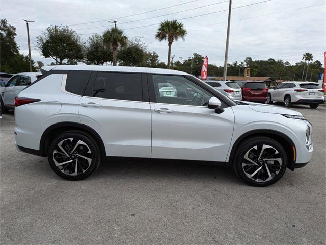 new 2024 Mitsubishi Outlander car, priced at $25,590