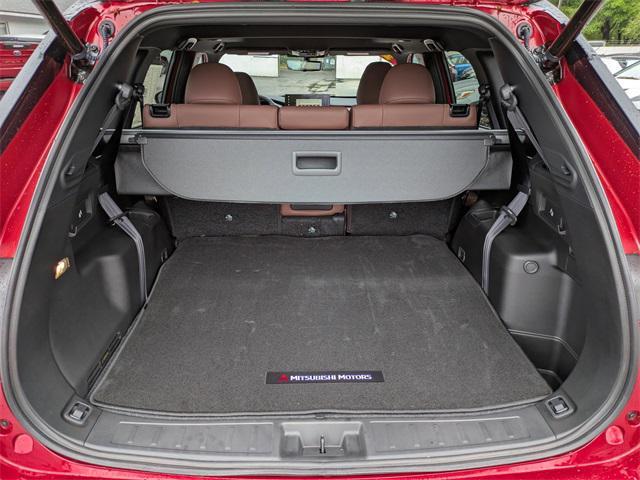 new 2025 Mitsubishi Outlander car, priced at $33,716