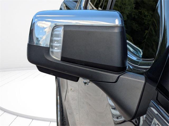 used 2021 GMC Sierra 1500 car, priced at $33,700