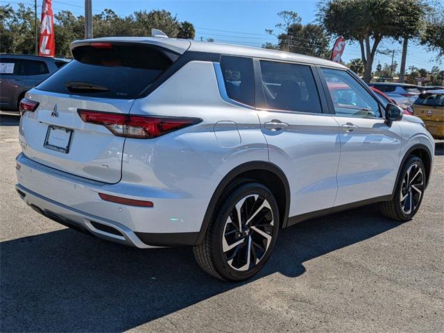 new 2024 Mitsubishi Outlander car, priced at $24,915