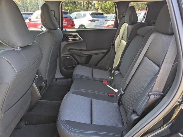 new 2025 Mitsubishi Outlander car, priced at $26,483