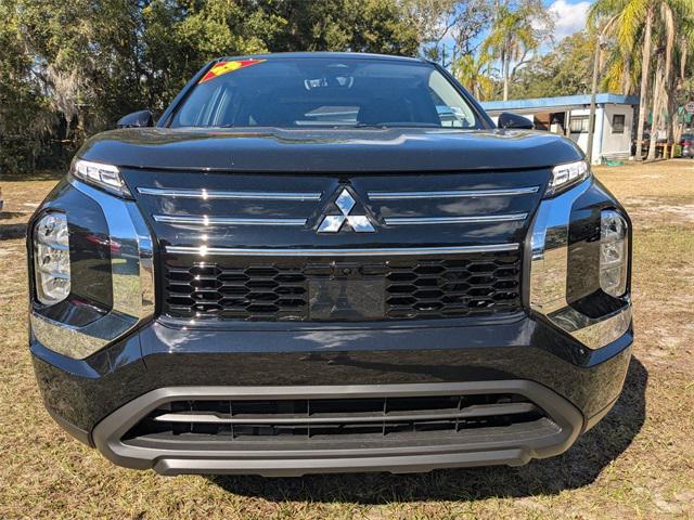 new 2025 Mitsubishi Outlander car, priced at $26,483