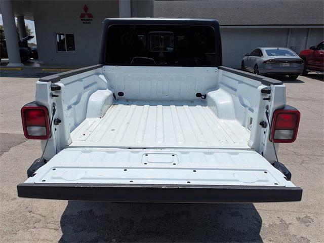 used 2023 Jeep Gladiator car, priced at $26,200