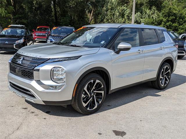 new 2024 Mitsubishi Outlander car, priced at $27,520