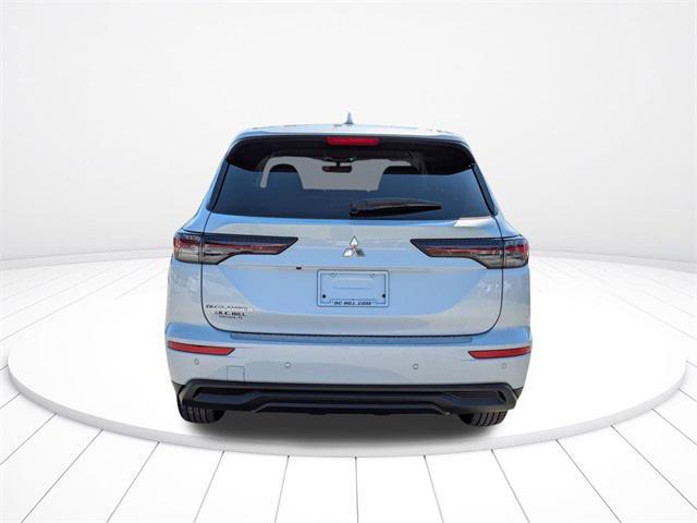 new 2025 Mitsubishi Outlander car, priced at $26,888