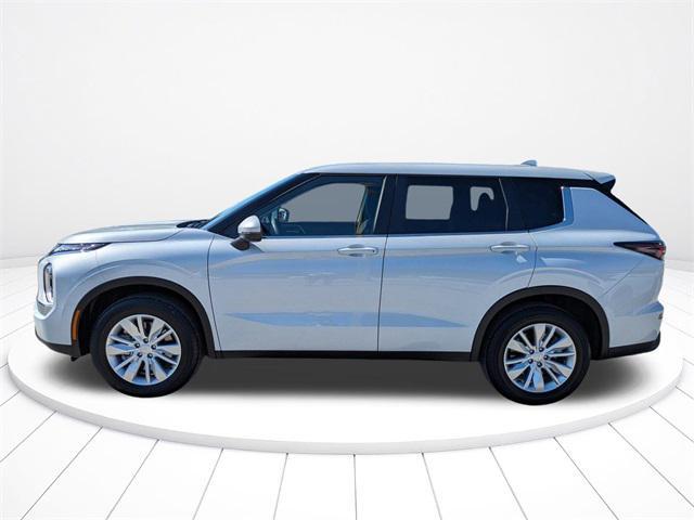 new 2025 Mitsubishi Outlander car, priced at $26,888