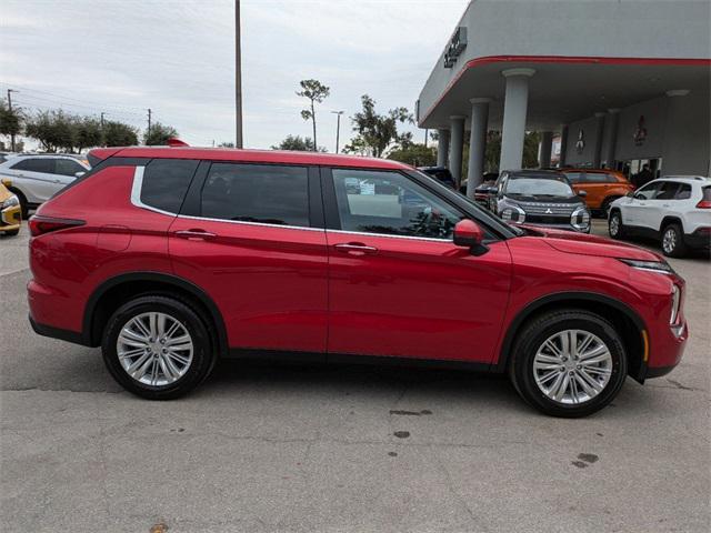 new 2024 Mitsubishi Outlander car, priced at $22,545