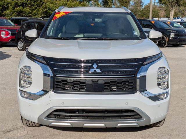 new 2024 Mitsubishi Outlander car, priced at $26,925