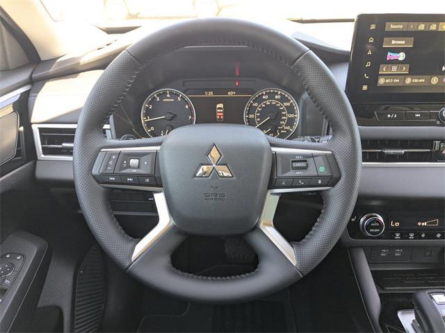 new 2025 Mitsubishi Outlander car, priced at $25,875