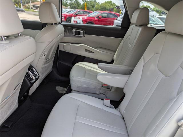 used 2022 Kia Sorento car, priced at $26,540