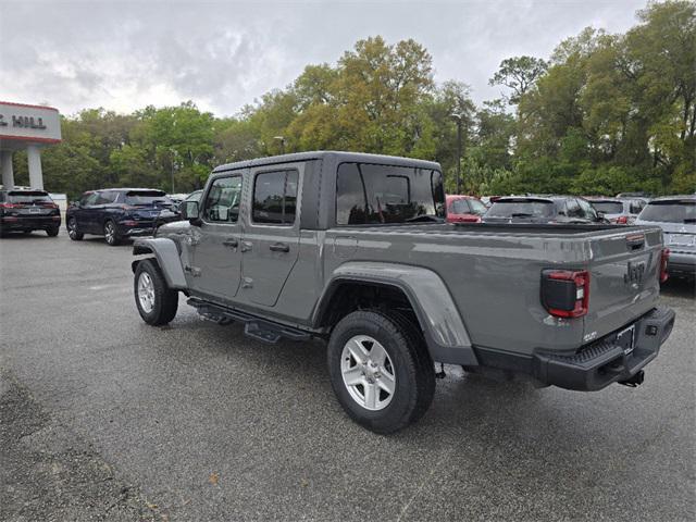 used 2021 Jeep Wrangler Unlimited car, priced at $33,394