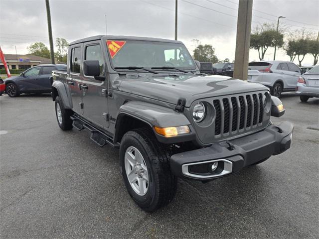 used 2021 Jeep Wrangler Unlimited car, priced at $33,394