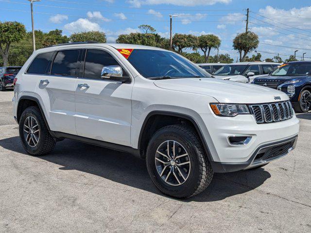 used 2018 Jeep Grand Cherokee car, priced at $17,237