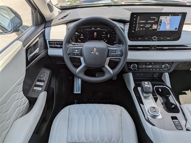 new 2025 Mitsubishi Outlander car, priced at $34,980