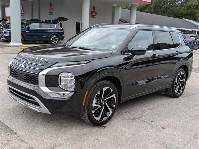 new 2024 Mitsubishi Outlander car, priced at $31,245