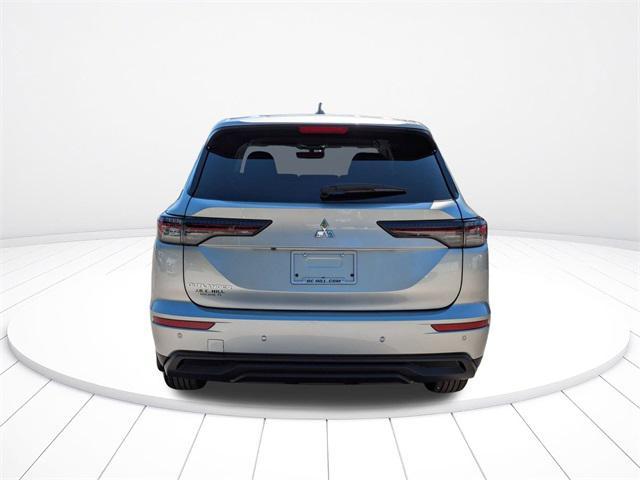 new 2025 Mitsubishi Outlander car, priced at $26,576