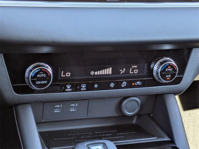 new 2025 Mitsubishi Outlander car, priced at $26,576