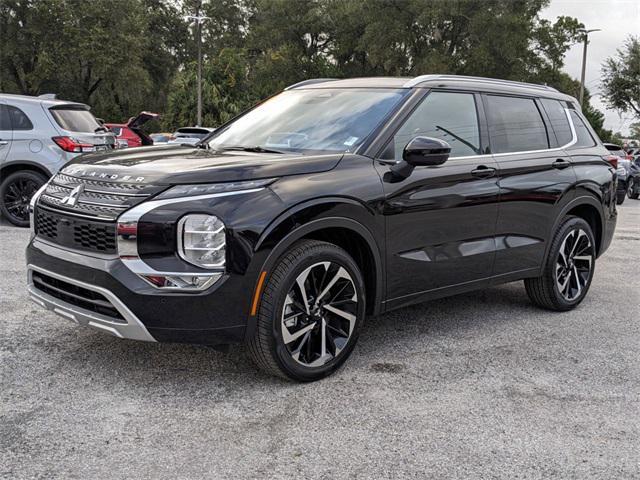 new 2024 Mitsubishi Outlander car, priced at $29,715