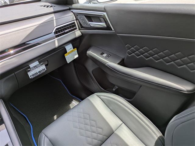new 2025 Mitsubishi Outlander PHEV car, priced at $41,116