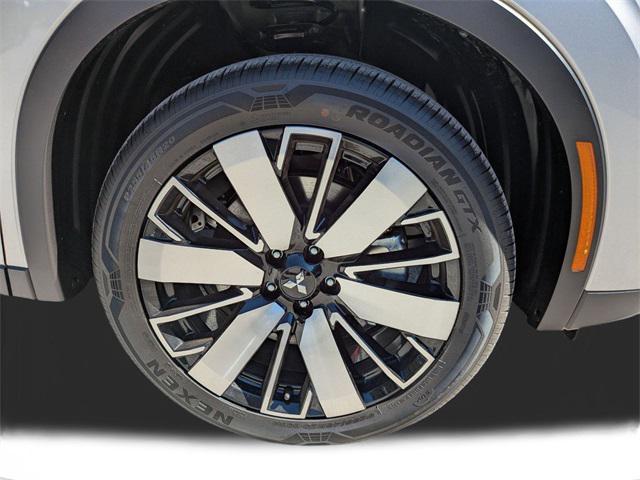 new 2025 Mitsubishi Outlander car, priced at $29,160