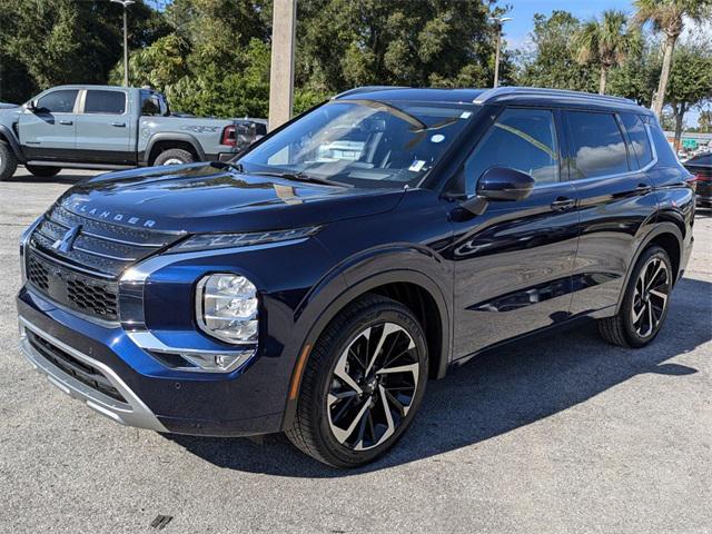 new 2024 Mitsubishi Outlander car, priced at $33,415