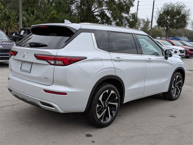 new 2024 Mitsubishi Outlander car, priced at $26,960