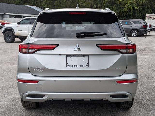 new 2024 Mitsubishi Outlander car, priced at $29,715