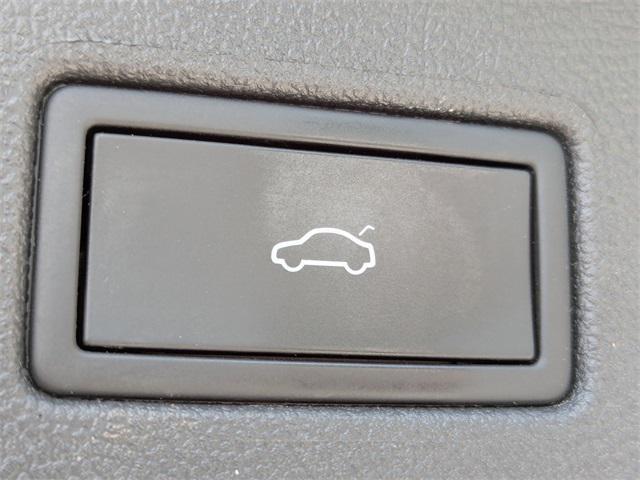 used 2022 Volkswagen Tiguan car, priced at $24,672