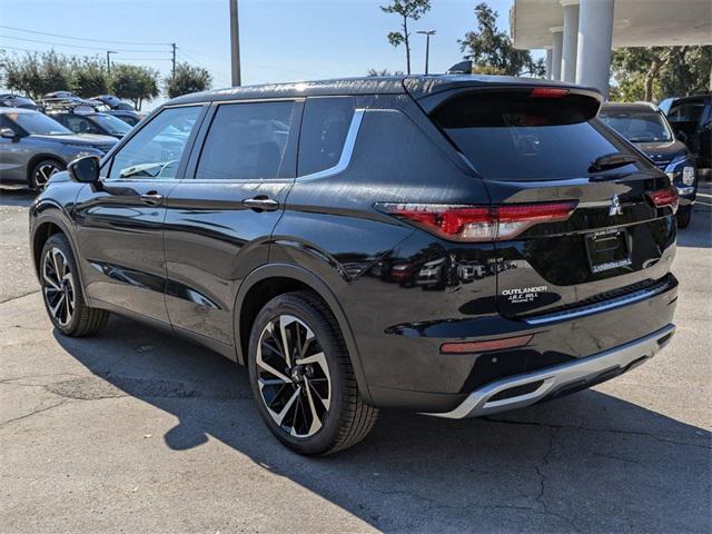 new 2024 Mitsubishi Outlander car, priced at $28,115