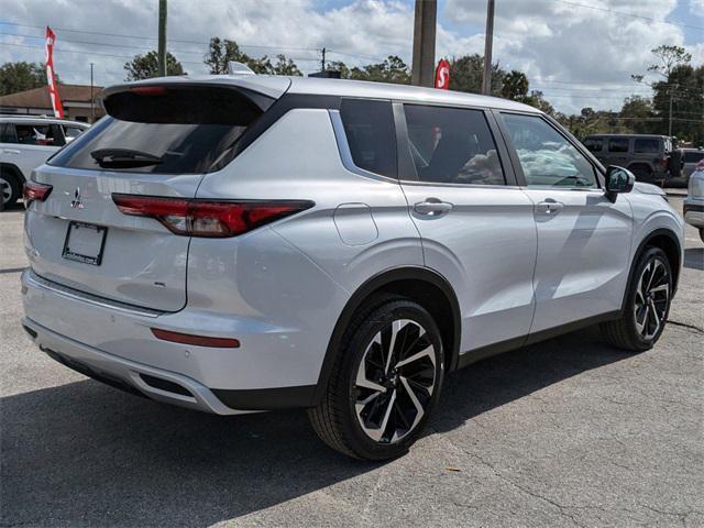 new 2024 Mitsubishi Outlander car, priced at $30,590