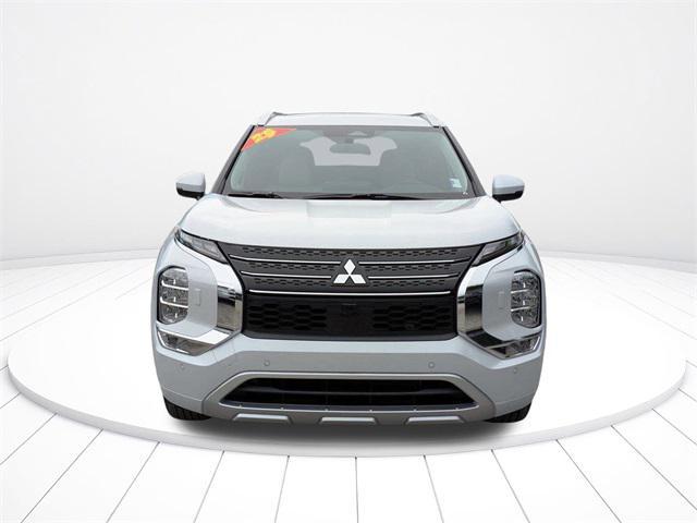 new 2025 Mitsubishi Outlander PHEV car, priced at $42,013