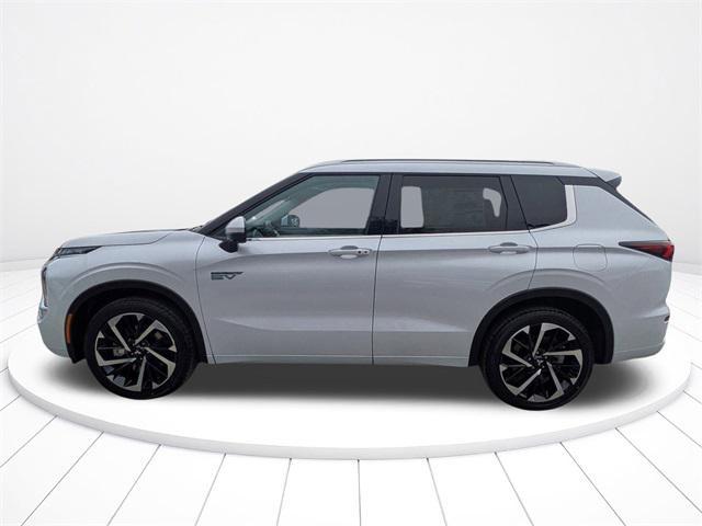 new 2025 Mitsubishi Outlander PHEV car, priced at $42,013