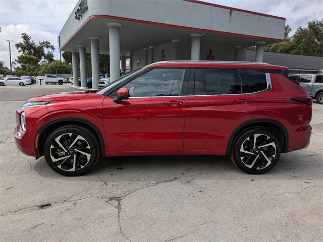 new 2024 Mitsubishi Outlander car, priced at $33,970