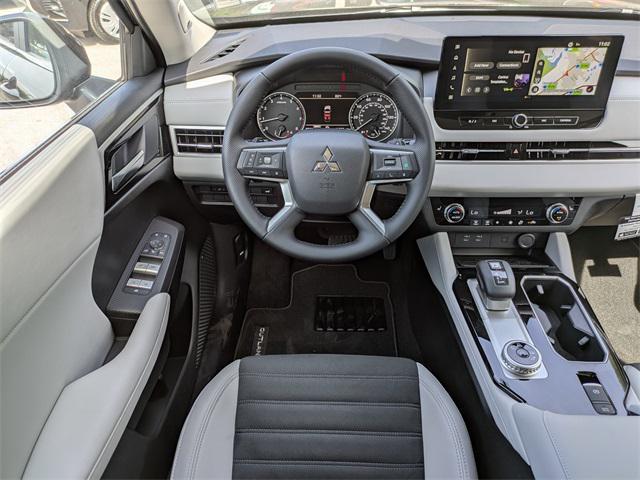 new 2025 Mitsubishi Outlander car, priced at $27,293