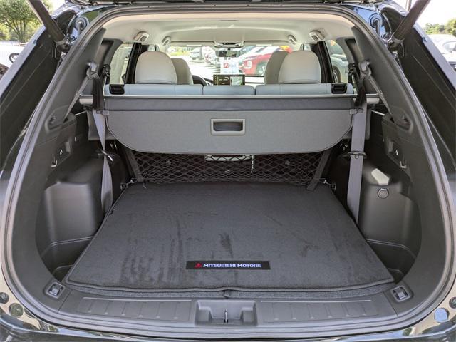 new 2025 Mitsubishi Outlander car, priced at $27,293