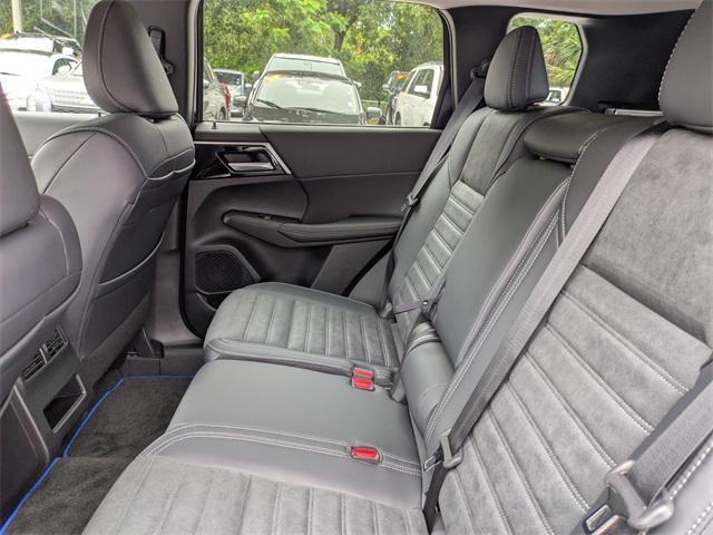 new 2025 Mitsubishi Outlander PHEV car, priced at $37,052