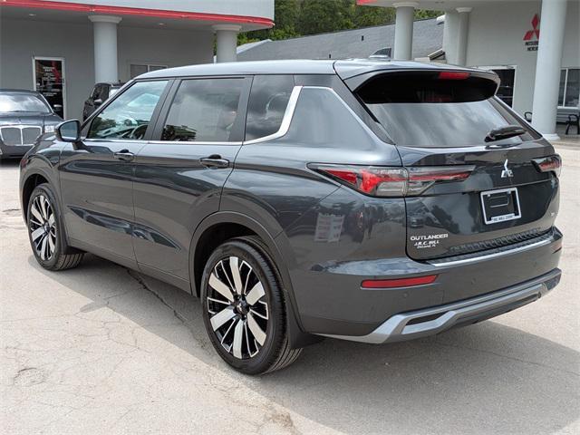 new 2025 Mitsubishi Outlander car, priced at $26,068