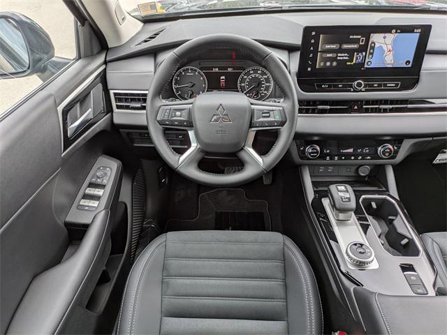 new 2025 Mitsubishi Outlander car, priced at $26,068