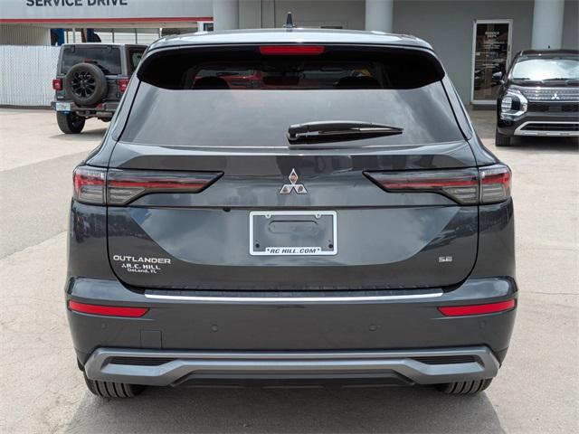 new 2025 Mitsubishi Outlander car, priced at $26,068